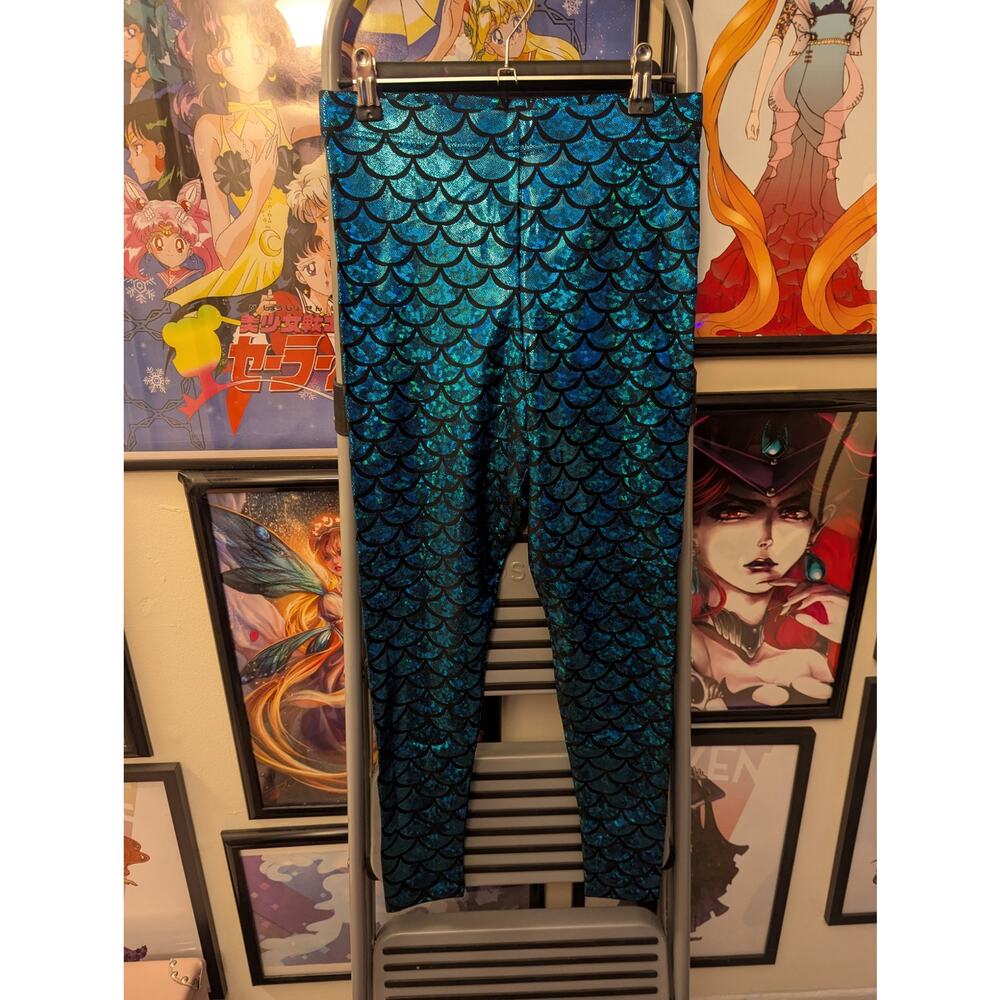 Blackmilk Mermaid Shattered Blue Leggings Sz M